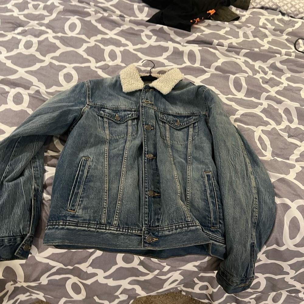 Nice Old Navy Denim Jacket